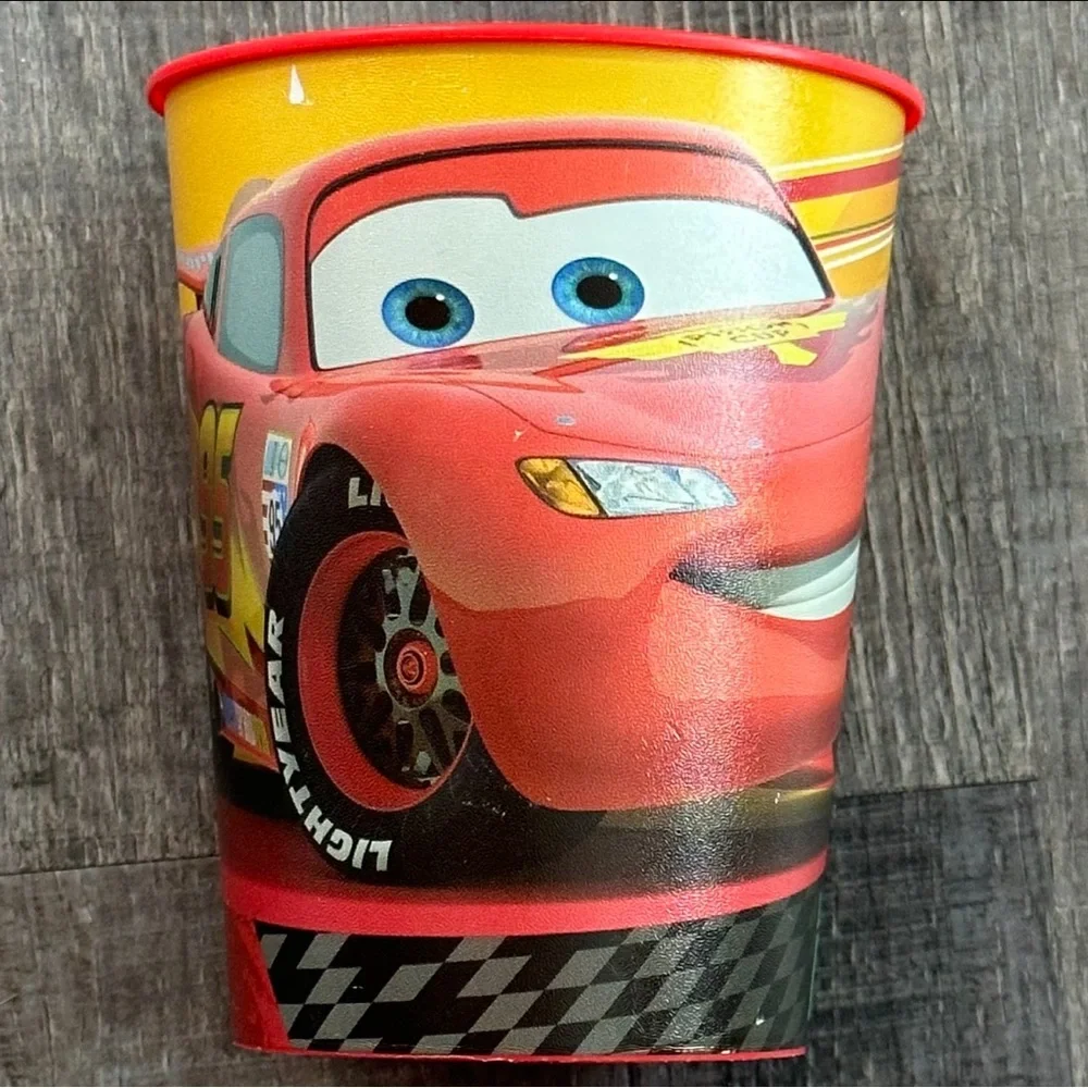 💞 Disney Pixar Cars Lightning McQueen Cup